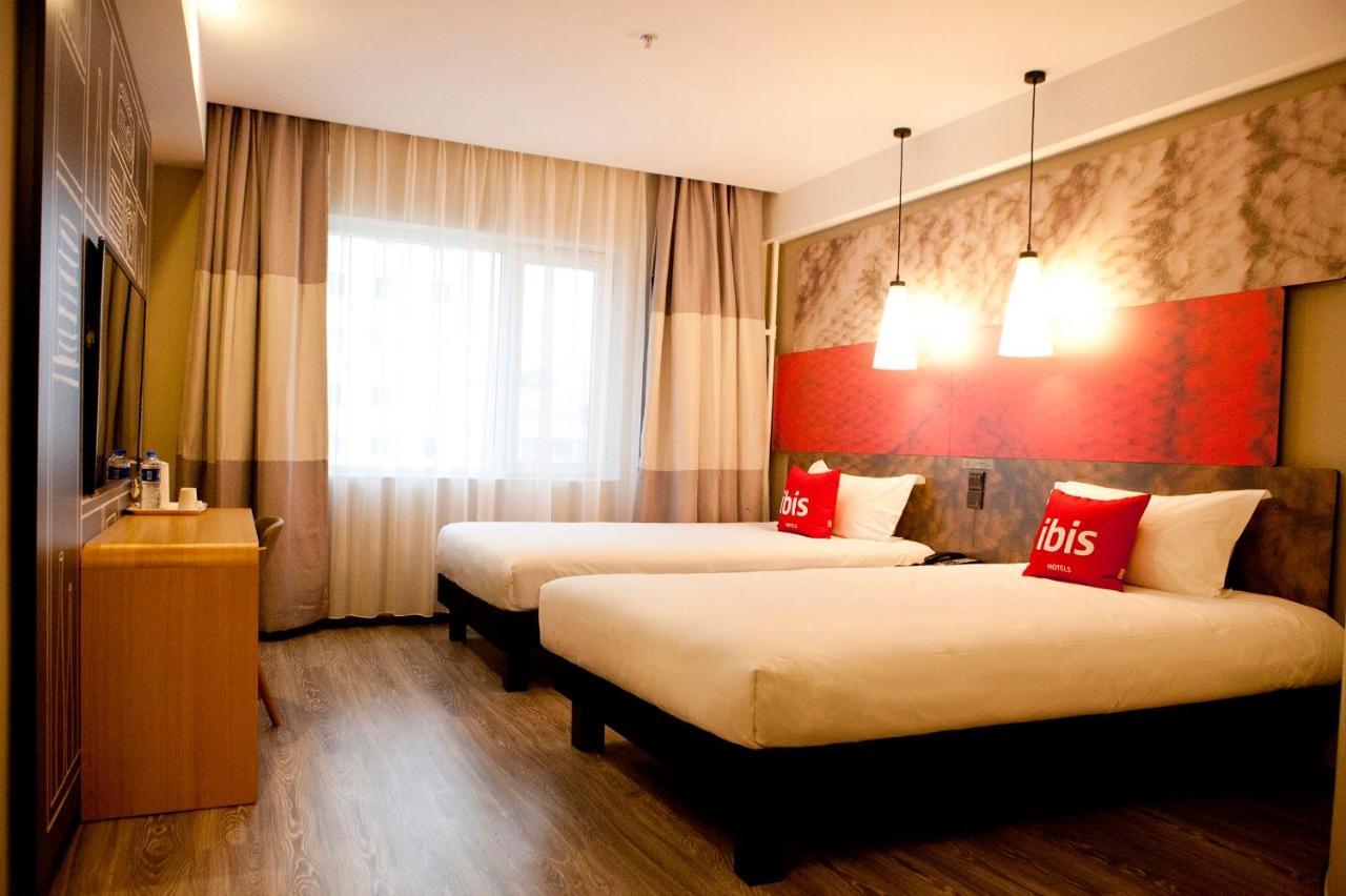 Ibis Tianjin Railway Station North Square Hotel Exterior photo